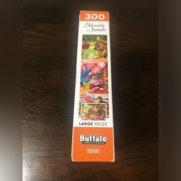 BUFFALO Picnic Raiders Adorable Animals‎ 300 complete puzzles good condition - Picture 2 of 6